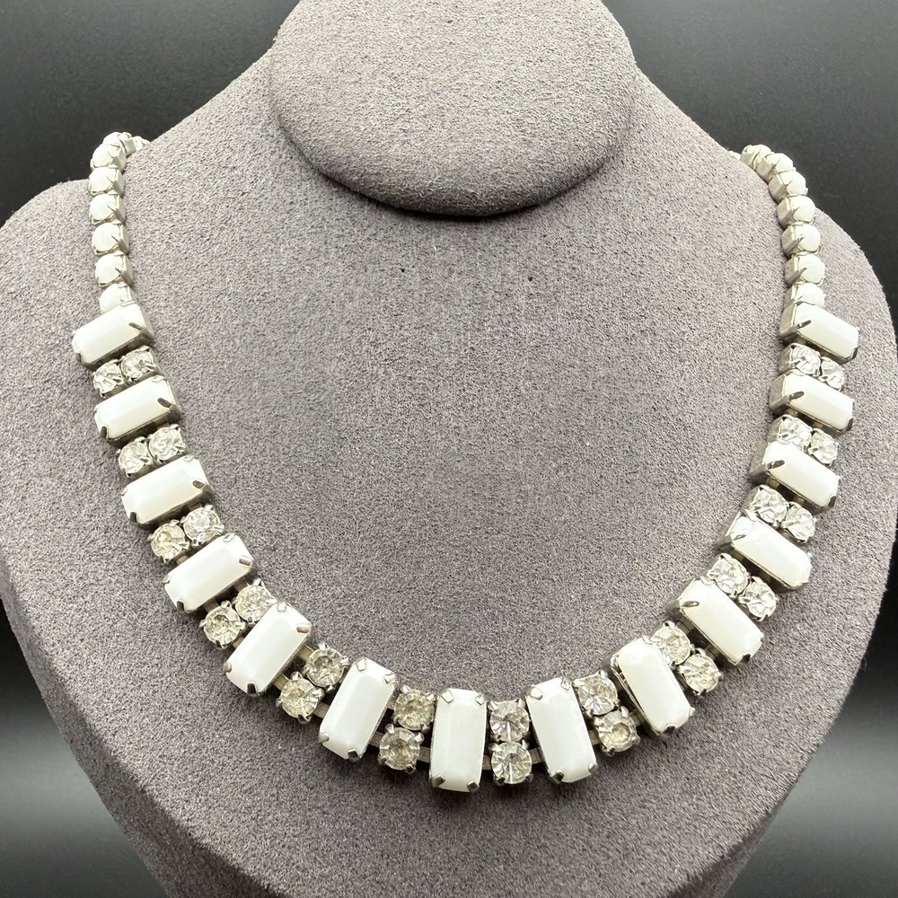 Vtg White Milk Glass Cabochon & Rhinestone Choker Necklace Silver Tone Statement